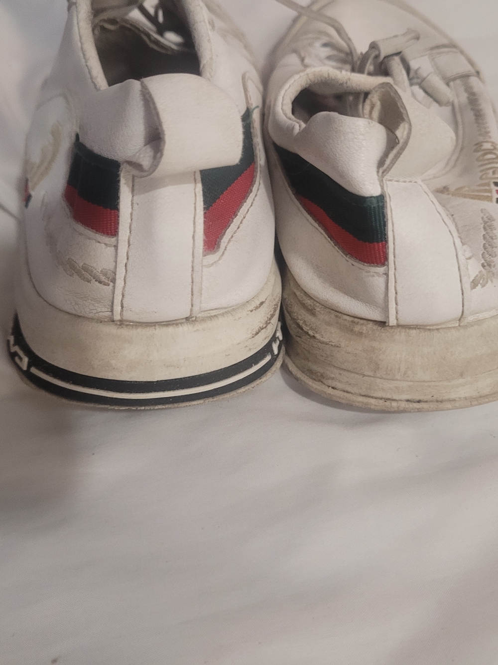 Trashed Shoes - Picture 13 of 14